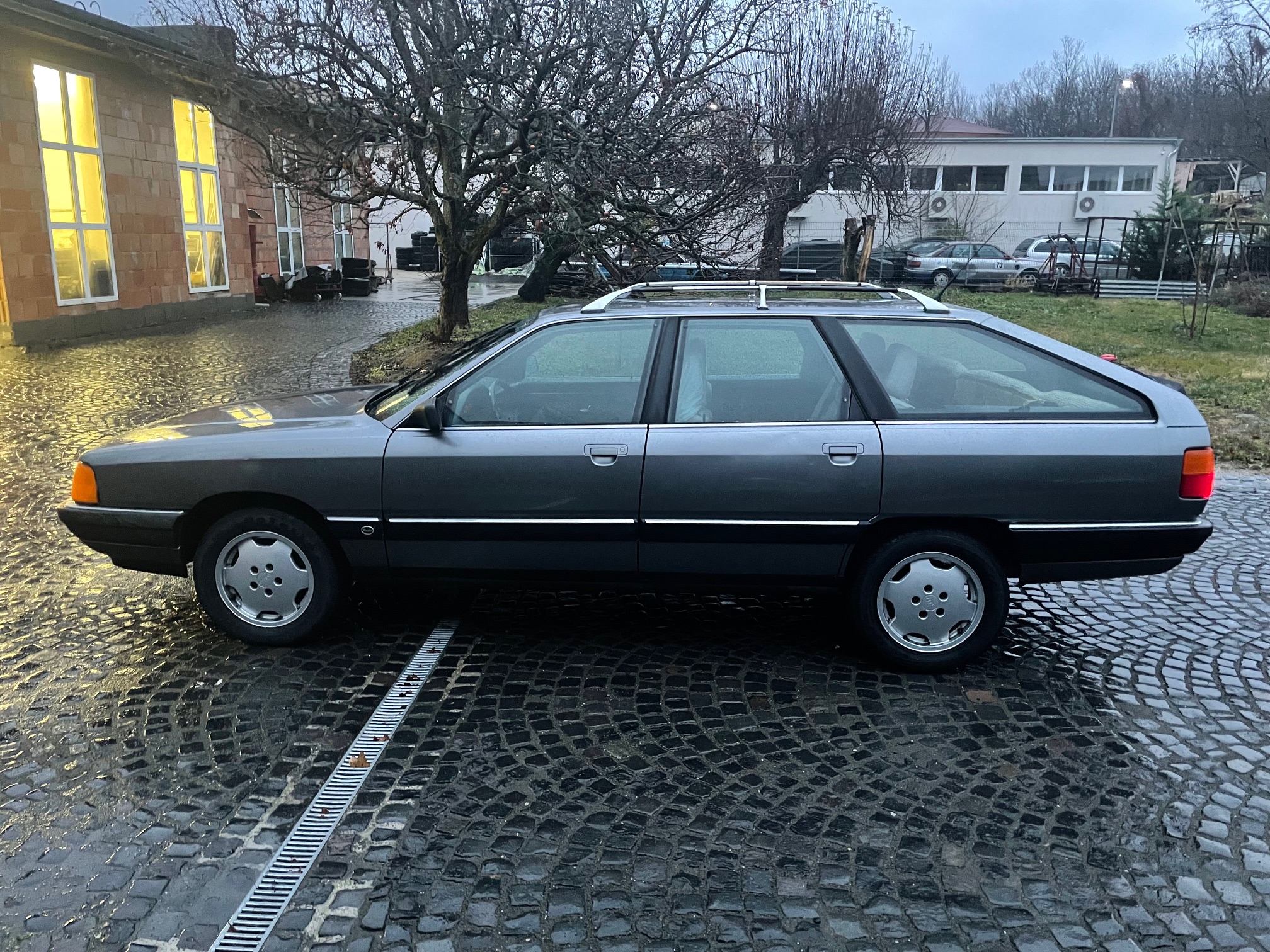 Audi 100 2.3 C3 Avant Quattro