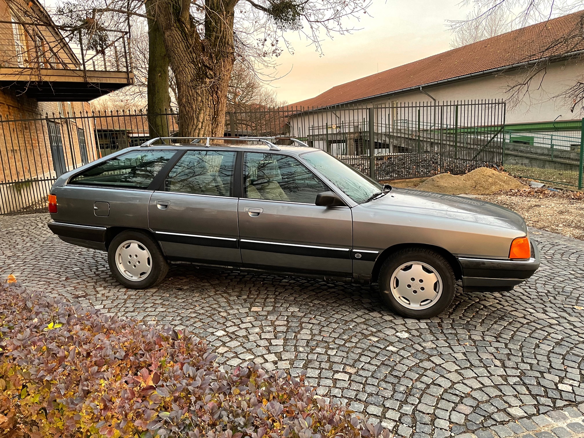 Audi 100 2.3 C3 Avant Quattro