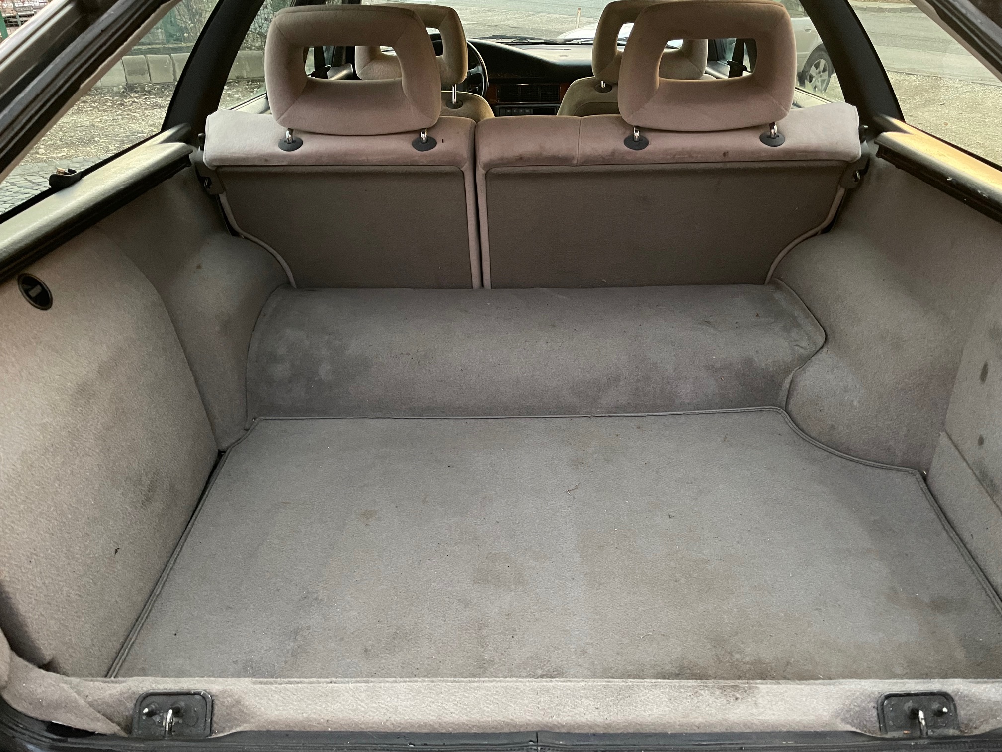 Audi 100 2.3 C3 Avant Quattro