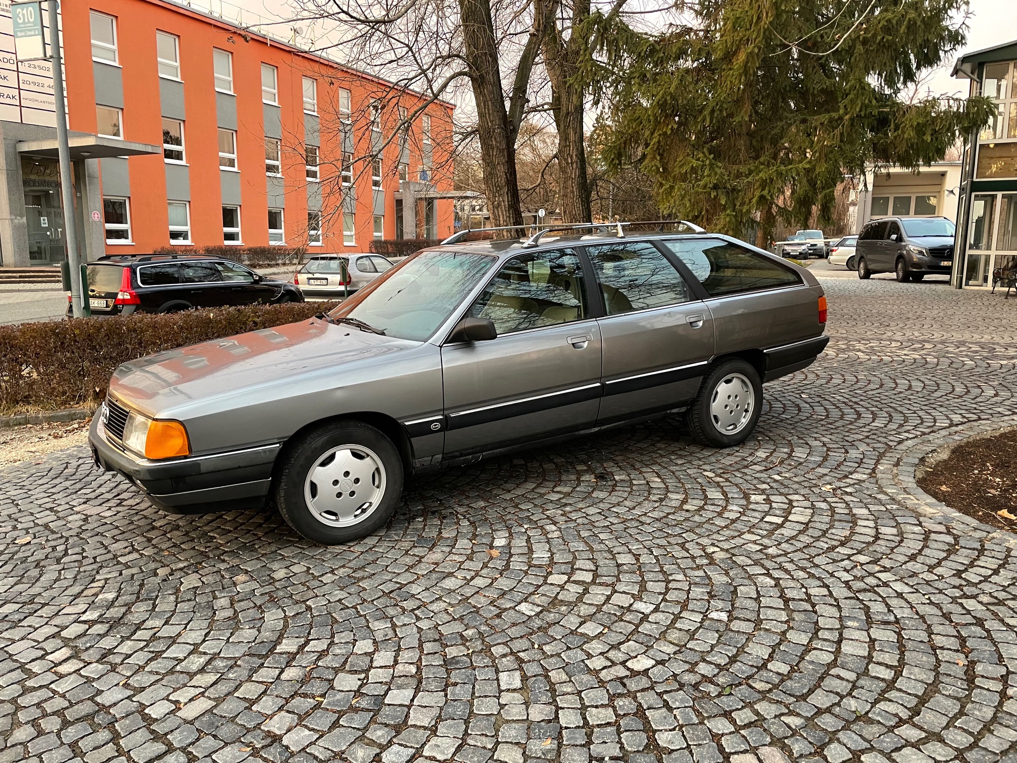 Audi 100 2.3 C3 Avant Quattro