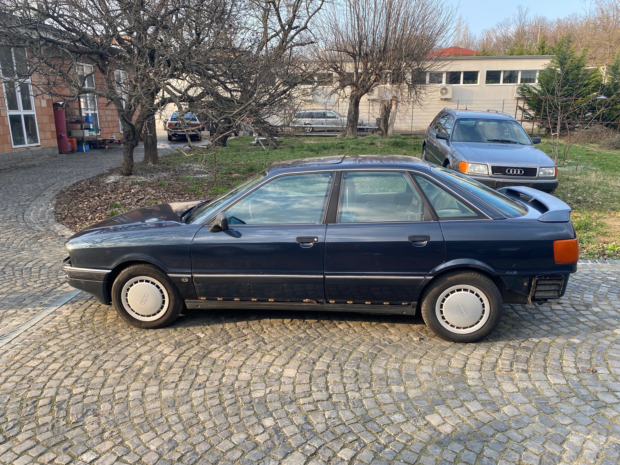 Audi 90