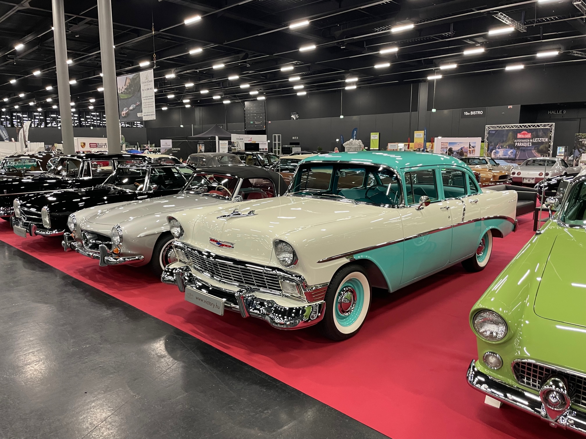 Chevrolet 210