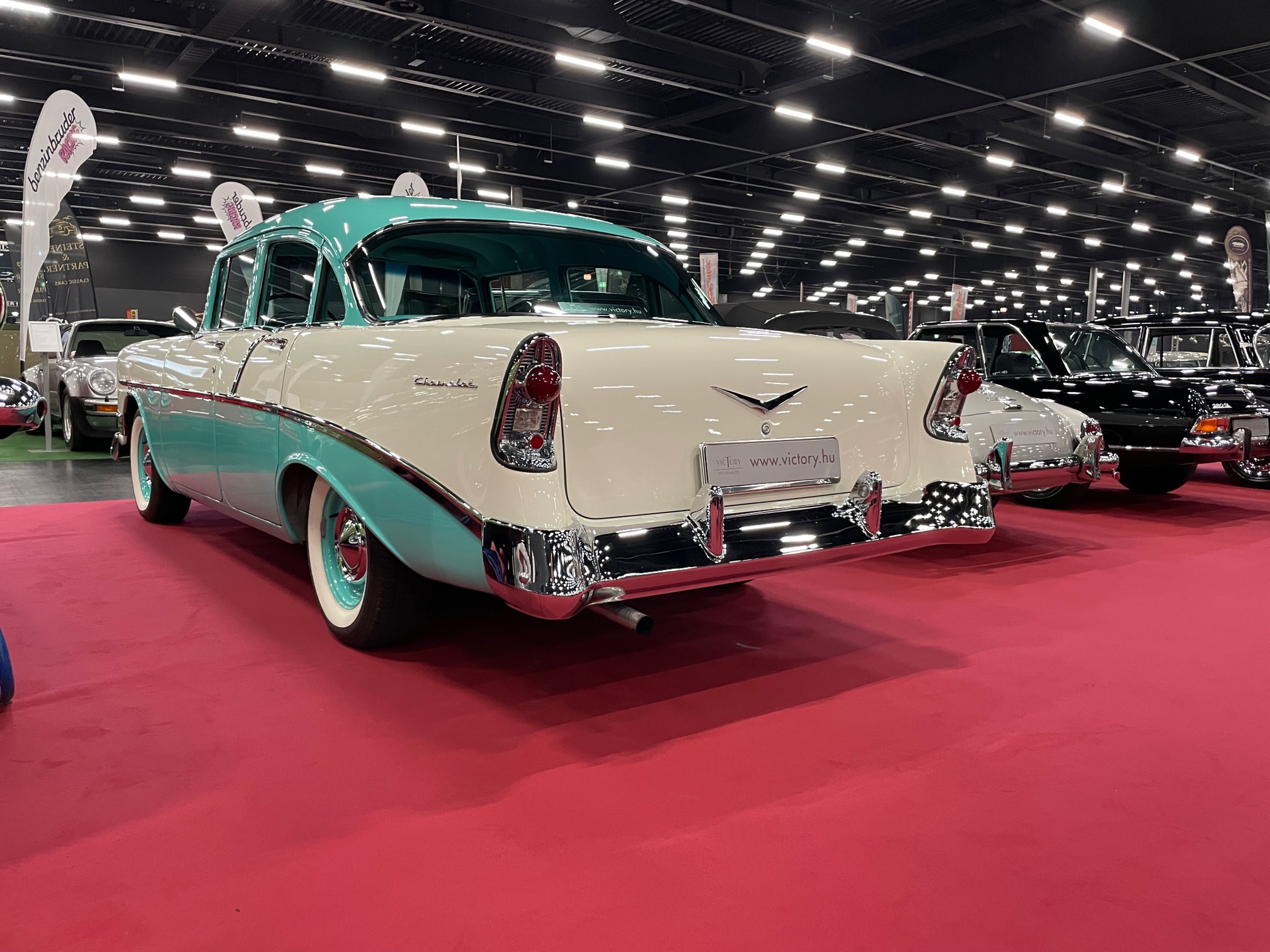 Chevrolet 210