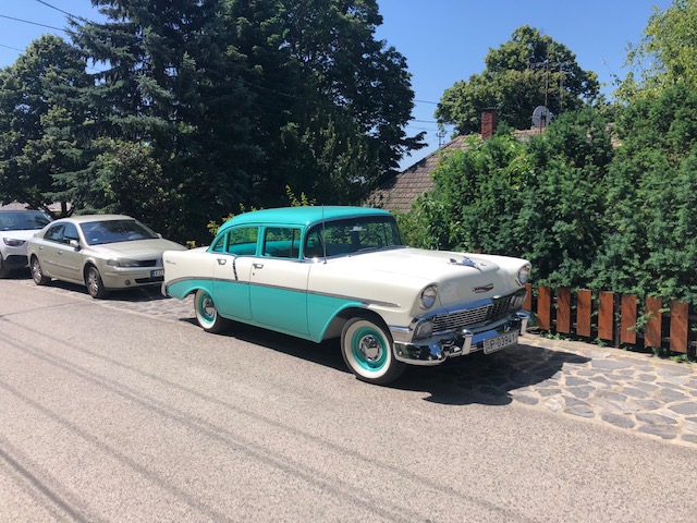 Chevrolet 210
