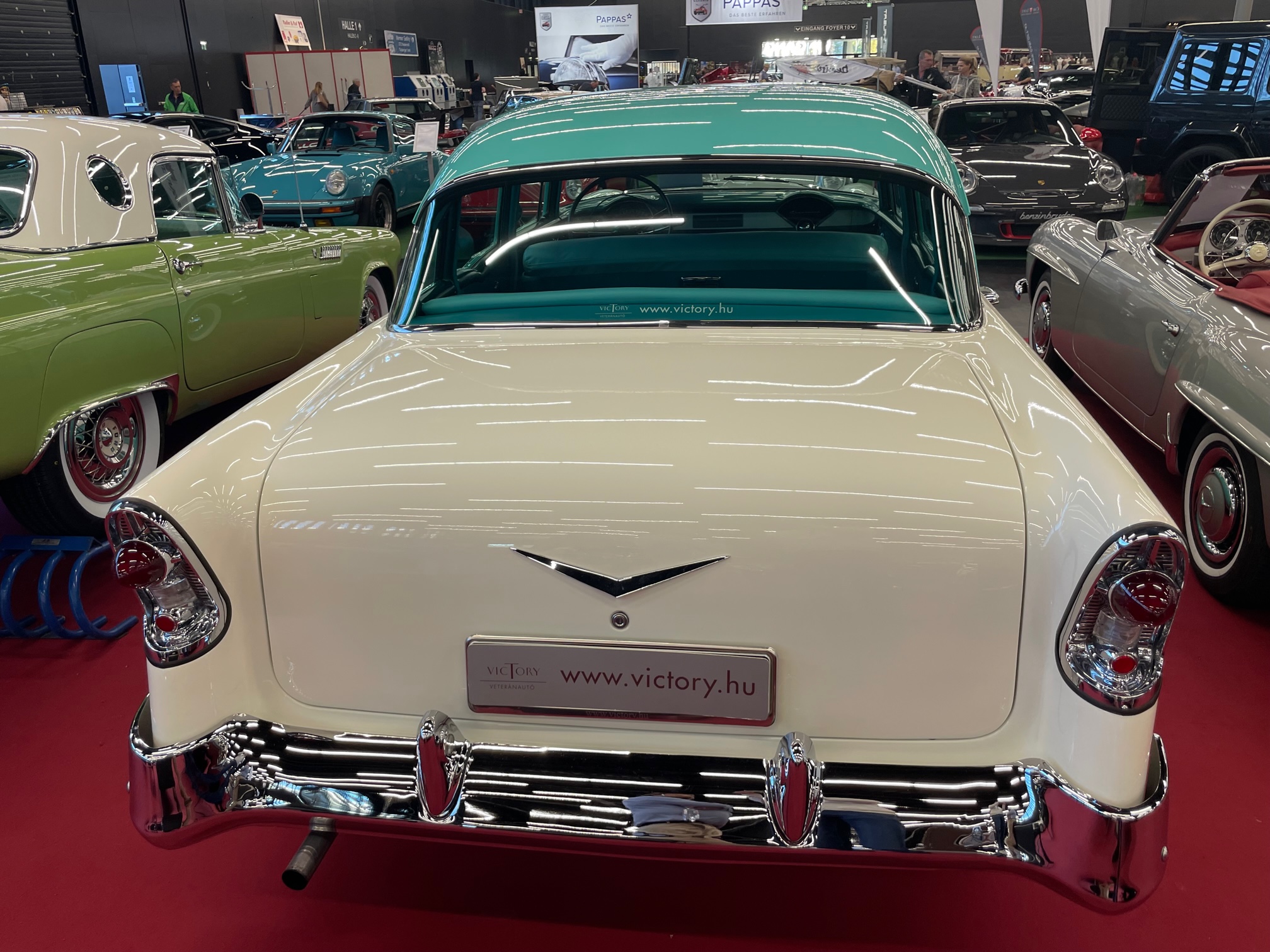 Chevrolet 210