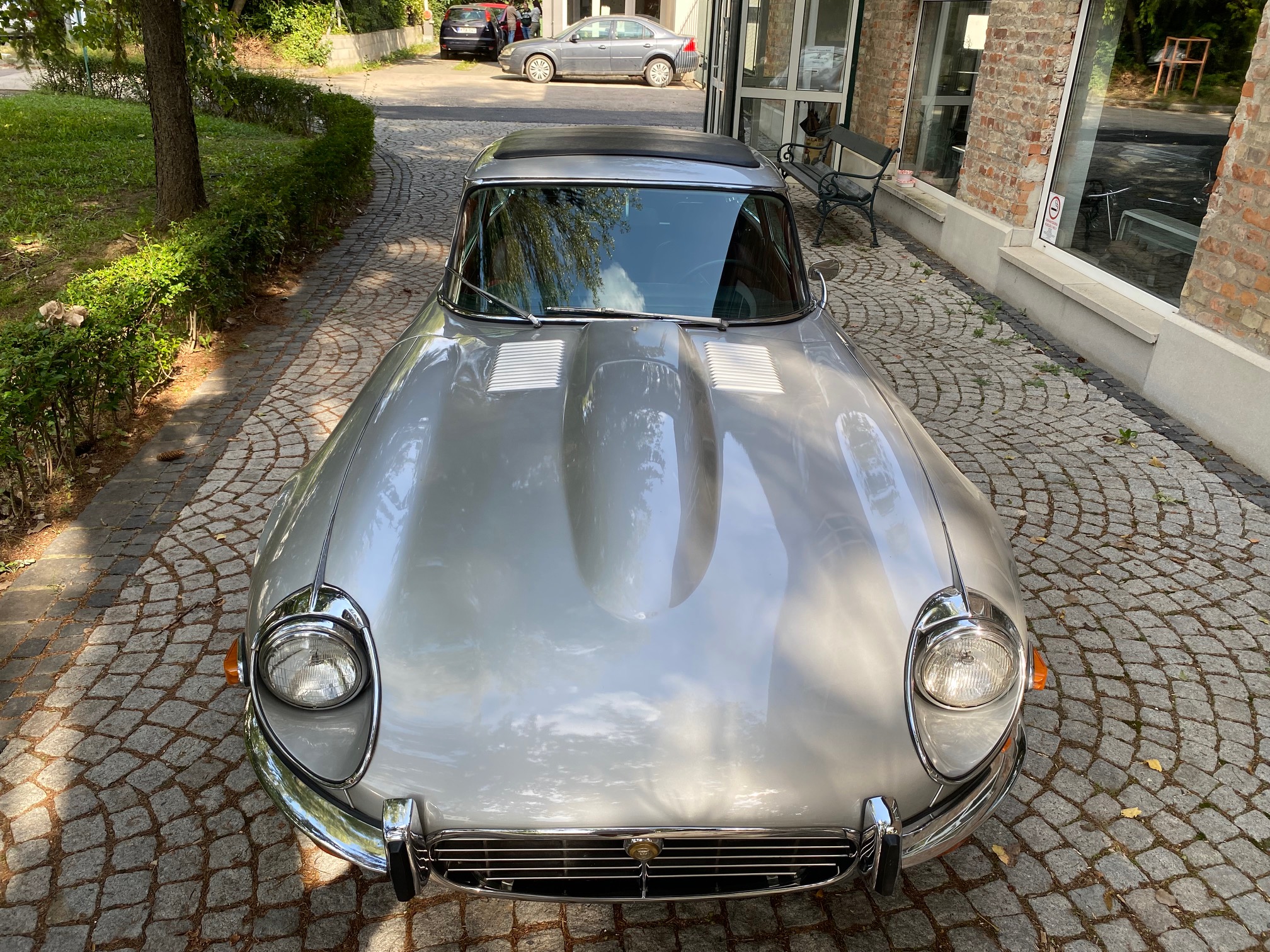 Jaguar E-Type S3 V12