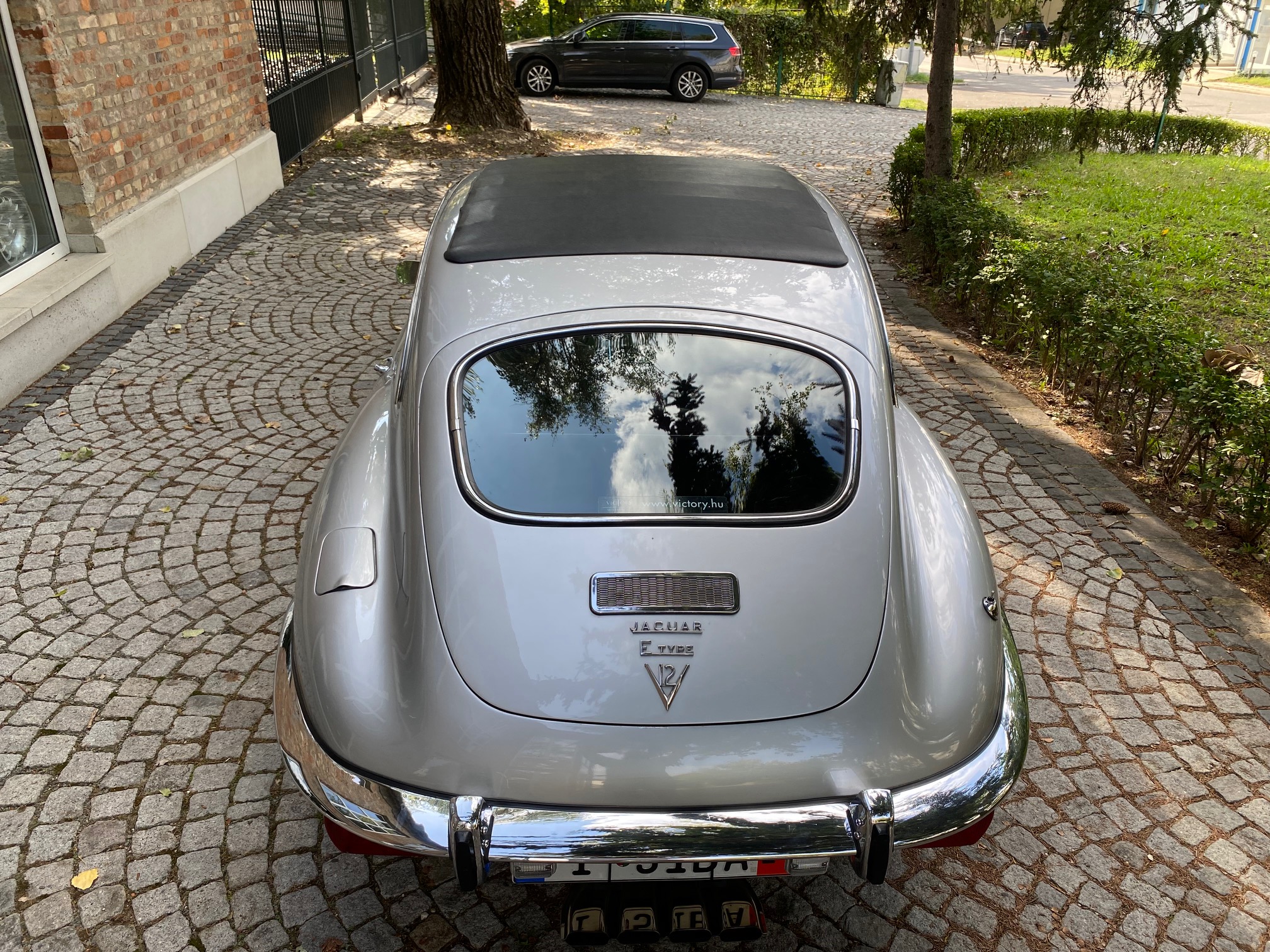 Jaguar E-Type S3 V12