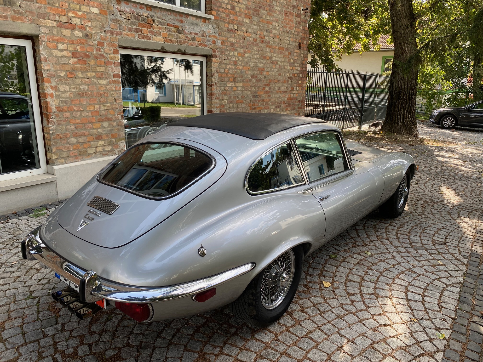 Jaguar E-Type S3 V12