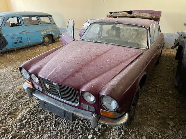 Jaguar XJ-6 S1 V12
