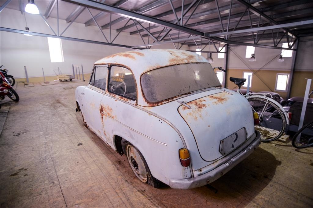 Lloyd 600