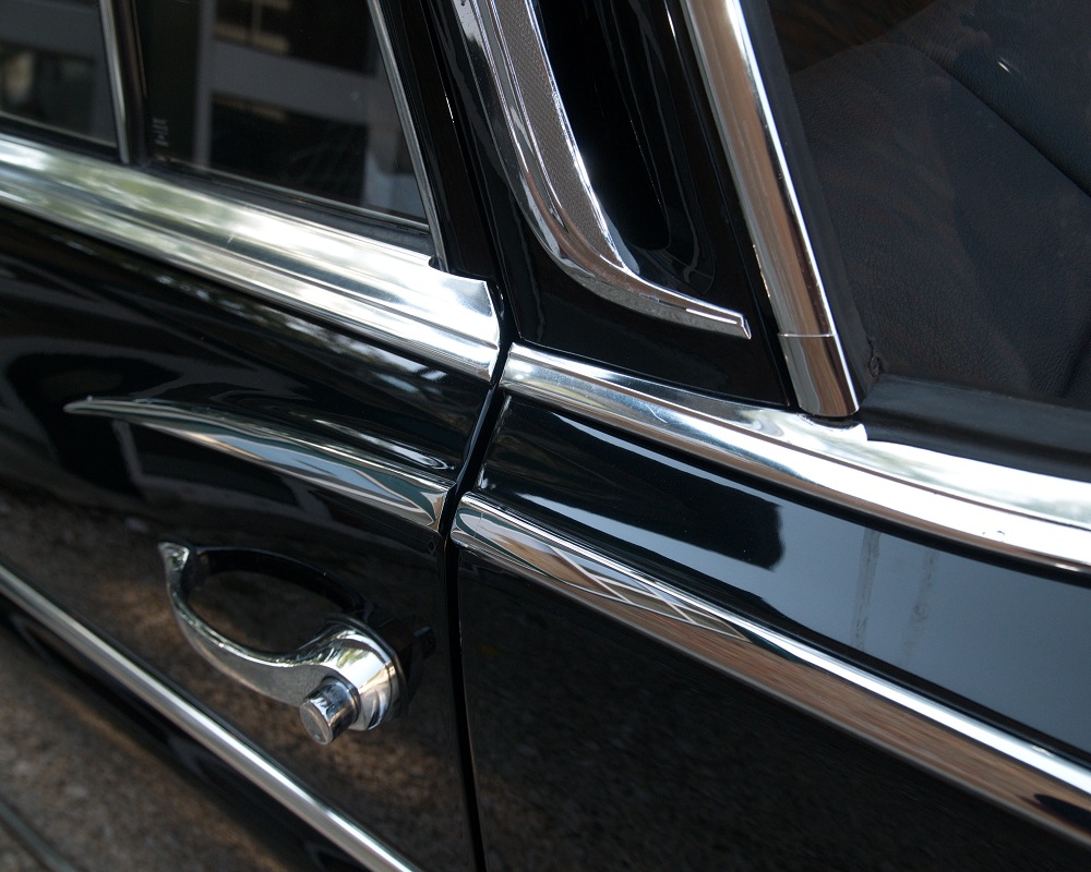 Mercedes Benz W112 300SE 